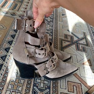Jeffrey Campbell perfect summer bootie